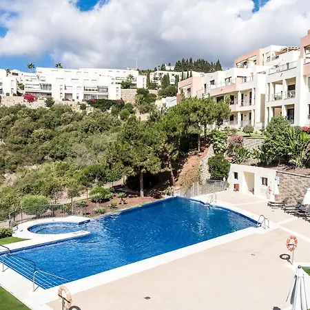 Samara Gym Jacuzzi Pools In Marbella