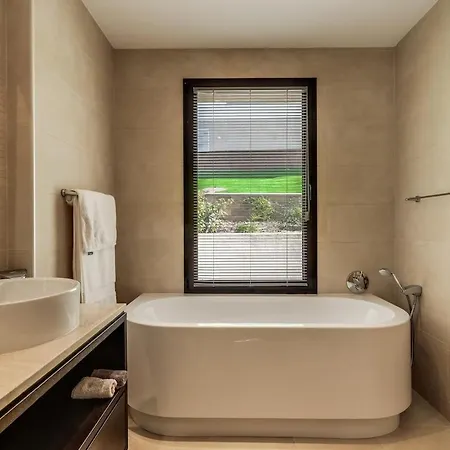 Samara Gym Jacuzzi Pools In * Marbellac